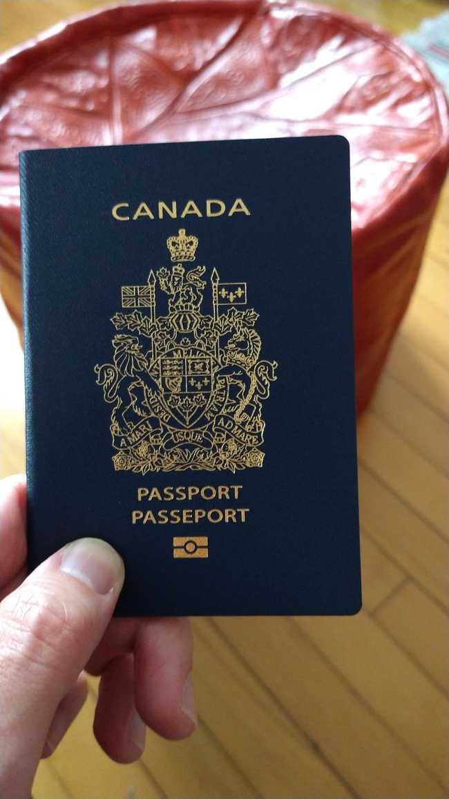 Pasaporte 
canadiense